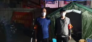 市文旅集團一線戰“疫”之：黨旗飄揚在門外，黨旗扎根在心里，53歲和35歲黨員成絕佳搭檔